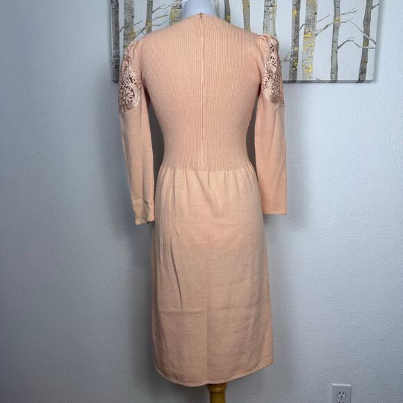 Vintage 80s Pat Sandler for Wellmore Santana Knit Applique Sweater Dress Peach 8 - Picture 4 of 5
